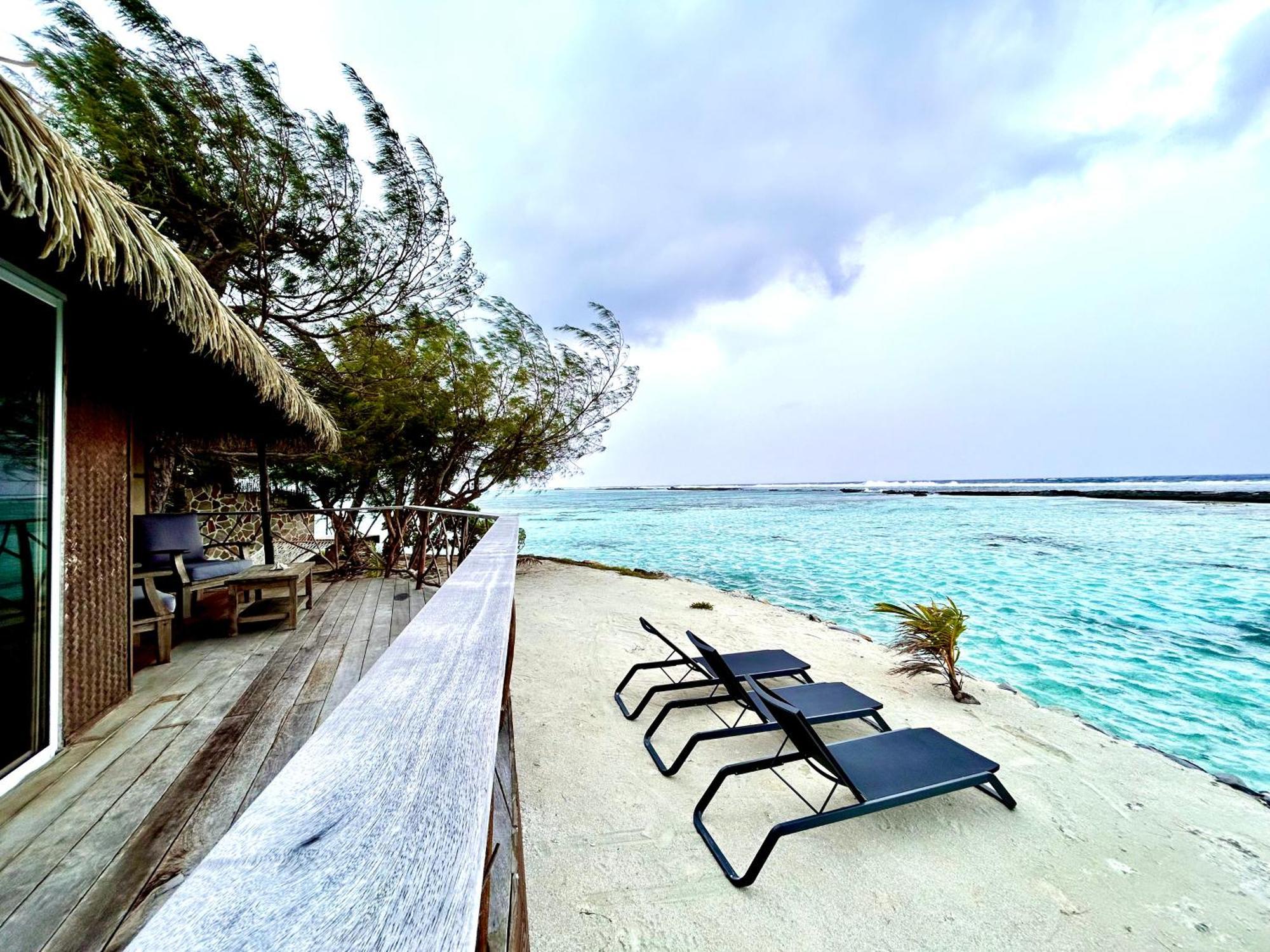 Eden Private Island Tahaa Hotel Patio  Bagian luar foto